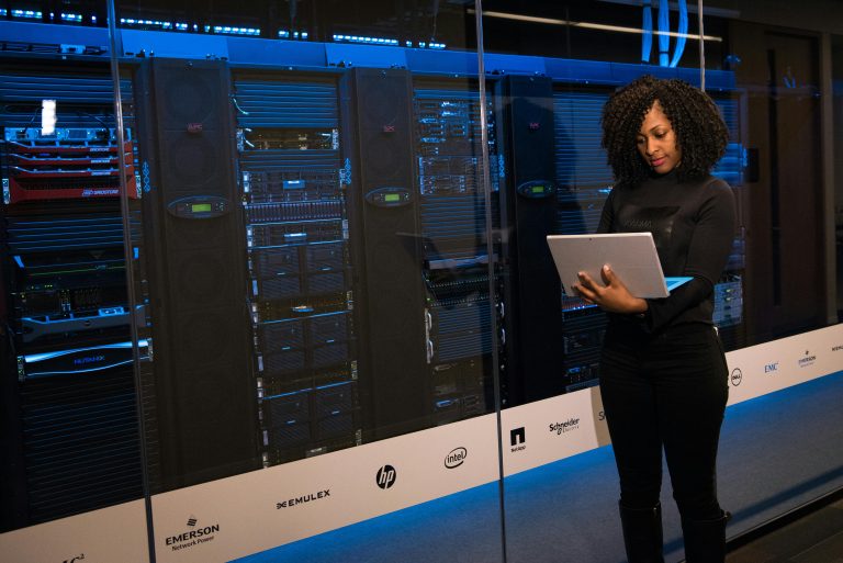 Strategic IT Consulting for Custom Network Solutions: Bridging the Gap Between Technology and Business Goals IT Consulting